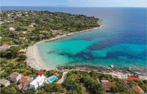 Nice Apartment In Drvenik Mali