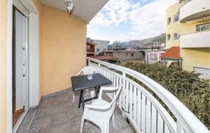 Awesome Apartment In Kastel Luksic