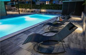 Gorgeous Apartment In Zadar With Wifi