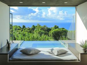 鸛巣（ムカカヴィラ コウノス)