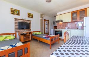 1 Bedroom Nice Apartment In Duce