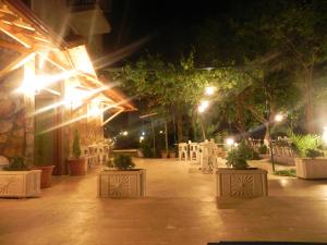 Star Hotel