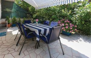 Holiday Home Podstrana - 04