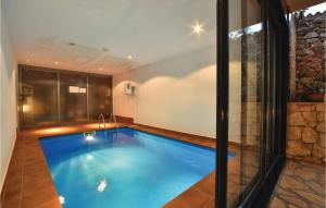 Nice Home In Duce With Outdoor Swimming Pool 