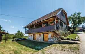 Two-Bedroom Holiday Home In Ozalj