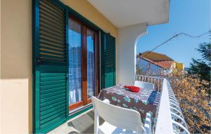 Two-Bedroom Apartment In Rogoznica