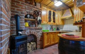 Awesome Home In Ludbreg