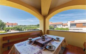 1 Bedroom Gorgeous Apartment In Fazana 