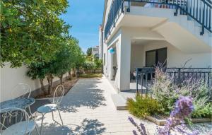 Amazing Apartment In Sukosan With Wifi