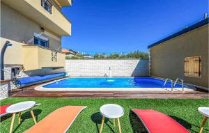 Cozy Home In Zadar With Sauna