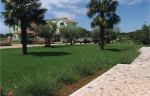 Apartment Stancia Vodopija I