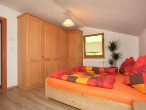 Apartment in Hollersbach near Ski Lift