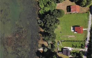 Two-Bedroom Holiday Home In Pokupska Slatina