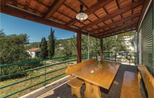 One-Bedroom Holiday Home In Drvenik Veli