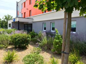 Hotels Ibis Budget Roanne Hotel : photos des chambres