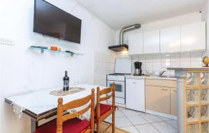 Amazing Apartment In Bakar With Kitchen 