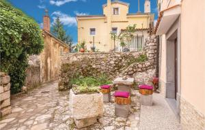 Amazing Apartment In Bakar With Kitchen 