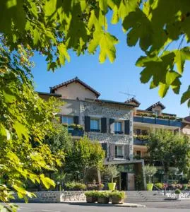 上阿里尔酒店 - Saint-Christophe-dʼAllier