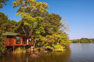 Laguna Quexil, Desarrollo de Tayasal Flores, Petén, Guatemala.