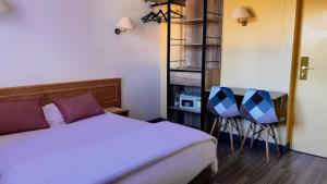 Hotels L'etape- Bouc Bel Air - Gardanne- plan de campagne : Chambre Double