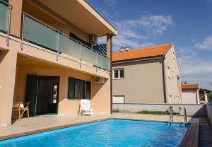 4 star apartement Apartments Dujic Tribunj Horvaatia