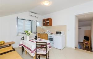 1 Bedroom Awesome Apartment In Gruda