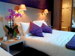 Hotels Quality Hotel Christina Lourdes : Chambre Quadruple