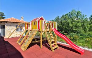 Cozy Home In Kastel With Wifi