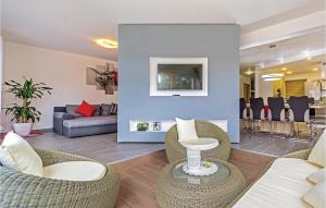Amazing Home In Pula With Kitchen 