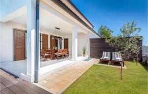 2 Bedroom Nice Home In Betiga 