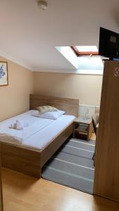 Economy Single Room room in Hotel Orlan