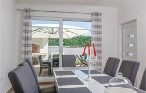 Pet Friendly Apartment In Split With Wifi 