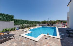 Pet Friendly Apartment In Split With Wifi 