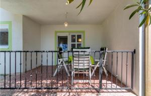 Cozy Home In Premantura With Wifi 