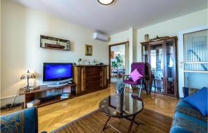 Awesome Apartment In Dubrovnik With 2 Bedrooms And Wifi