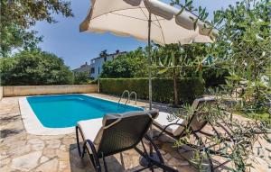 3 Bedroom Cozy Home In Liznjan