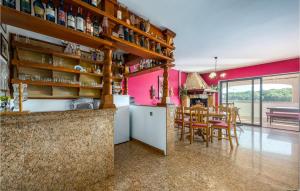 Apartment Brostolade V