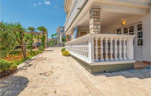 Two-Bedroom Apartment Vodice With Sea View 06