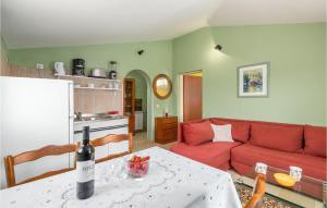 1 Bedroom Amazing Apartment In Porec 