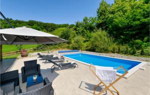 Amazing Home In Krapinske Toplice With 2 Bedrooms Private Swimming Pool And Outdoor Swimming Pool