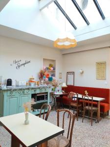 B&B / Chambres d'hotes Maison Seraphine - Guest house - Bed and Breakfast : photos des chambres