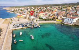 Two-Bedroom Apartment In Razanac