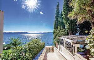 Amazing Apartment In Crikvenica With 2 Bedrooms, Wifi And Indoor Swimming Pool