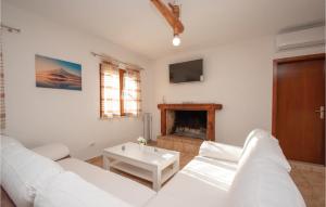 Pet Friendly Home In Cara