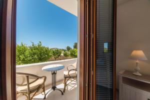 Panos Luxury Studios