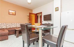 Awesome Home In Betina With 2 Bedrooms And Wifi