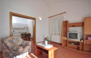 Awesome Apartment In Trogir With 1 Bedrooms