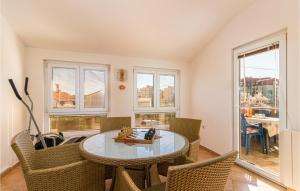 Awesome Apartment In Pula With Wifi