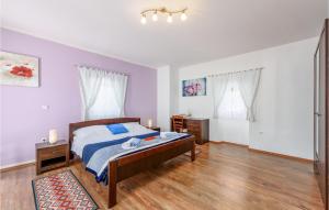 Holiday Home Pamici V