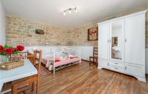 Holiday Home Pamici V